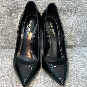 Saint Laurent Opyum Cassandre-logo Pumps